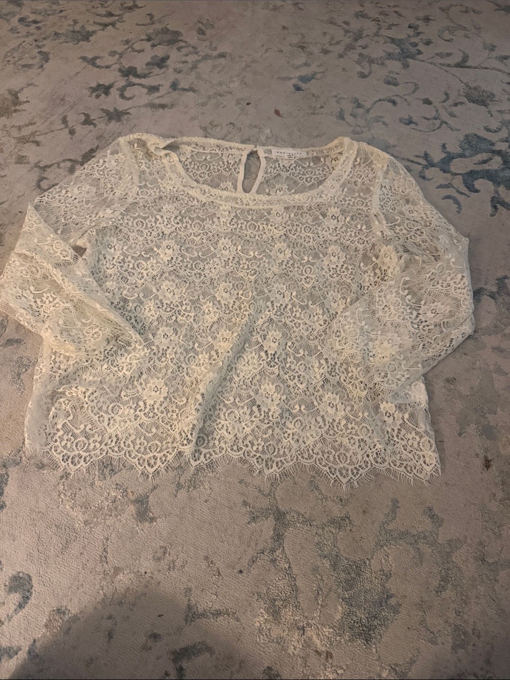 Socialite Cream Lace Long-Sleeve Floral Top